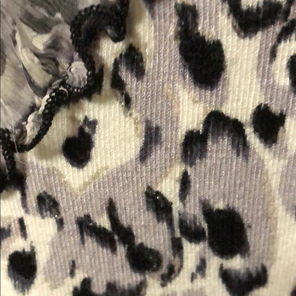 Cyrus Light Weight Sweater - Picture 6 of 6